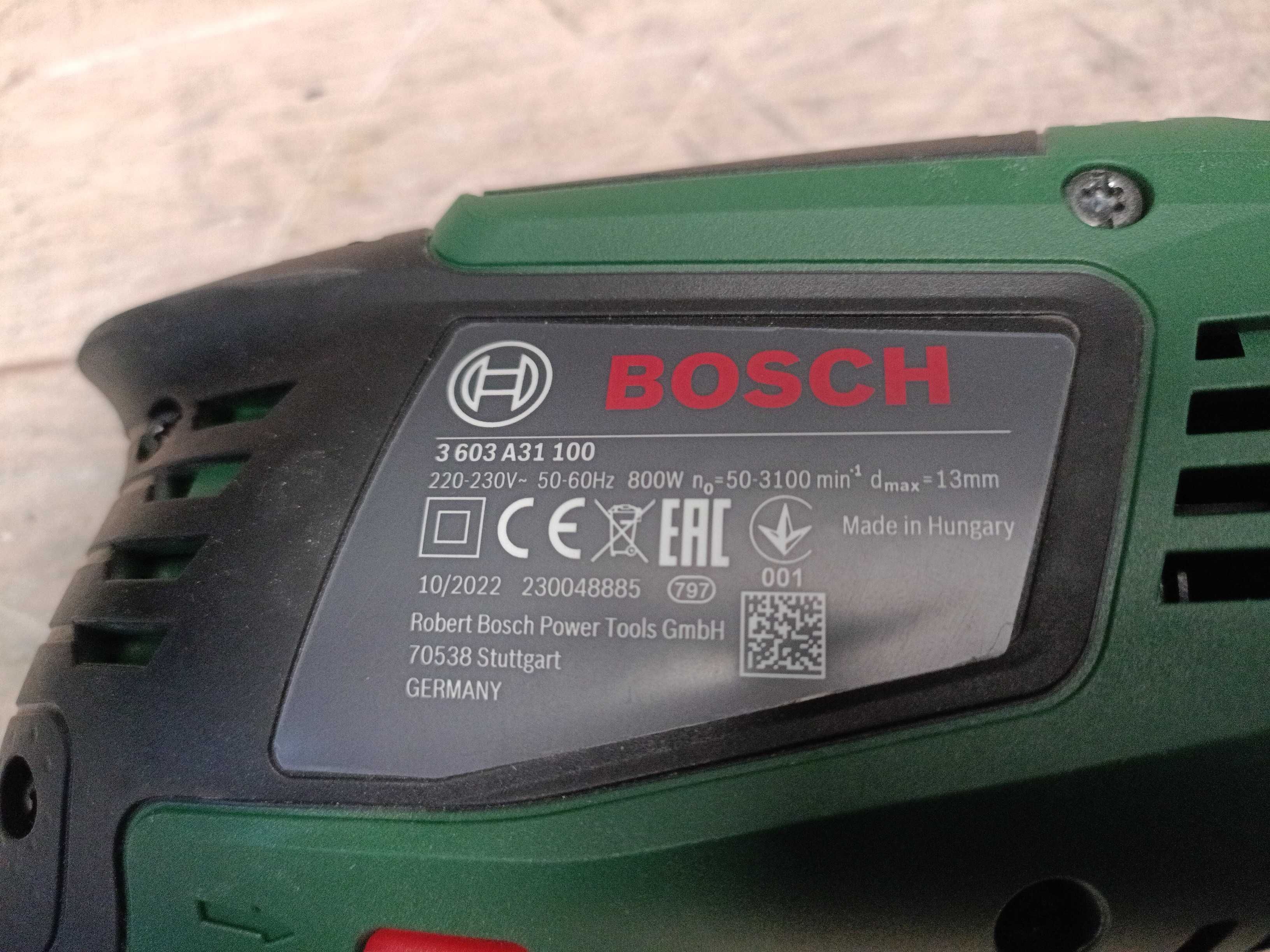 BOSCH UniversalImpact 800 ударний дриль 800Вт з рег.об.