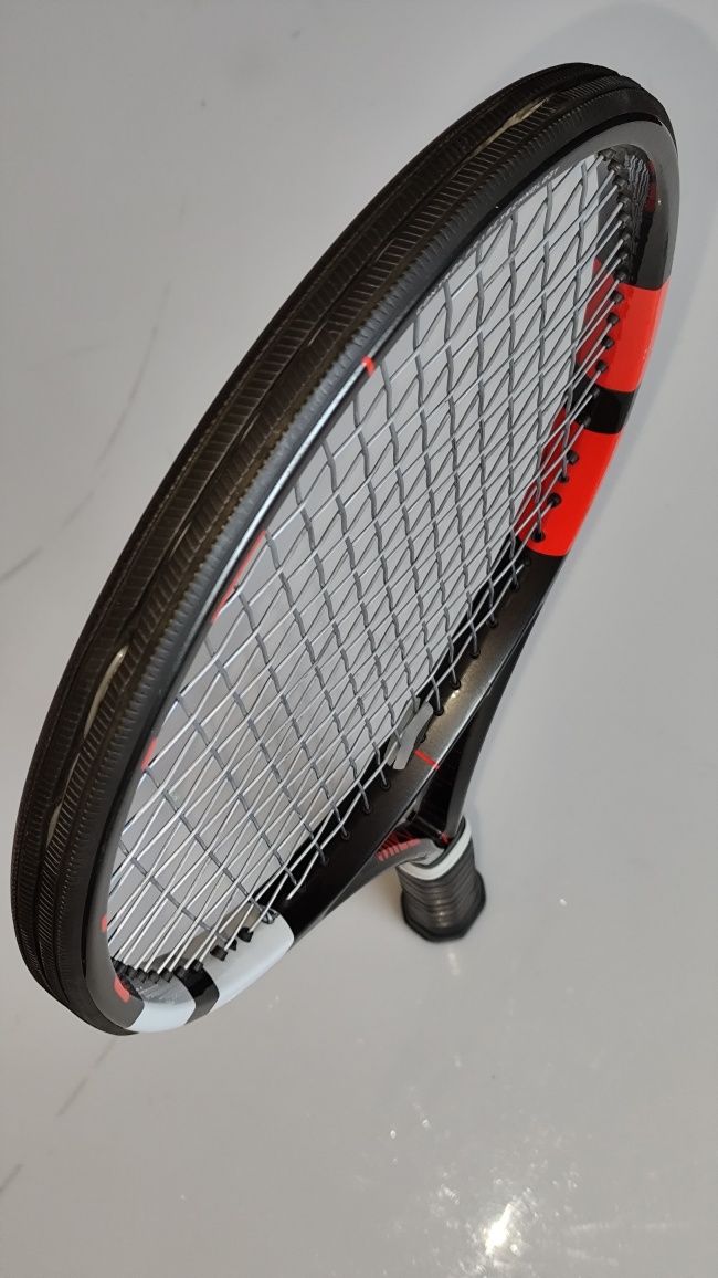 Ракетка для тенісу Babolat strike vs для професіоналів та аматорів