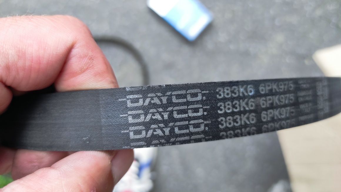 Ремінь генератора dayco Citroen c3 Picasso 1.6 Diesel 82 kw (комплект)
