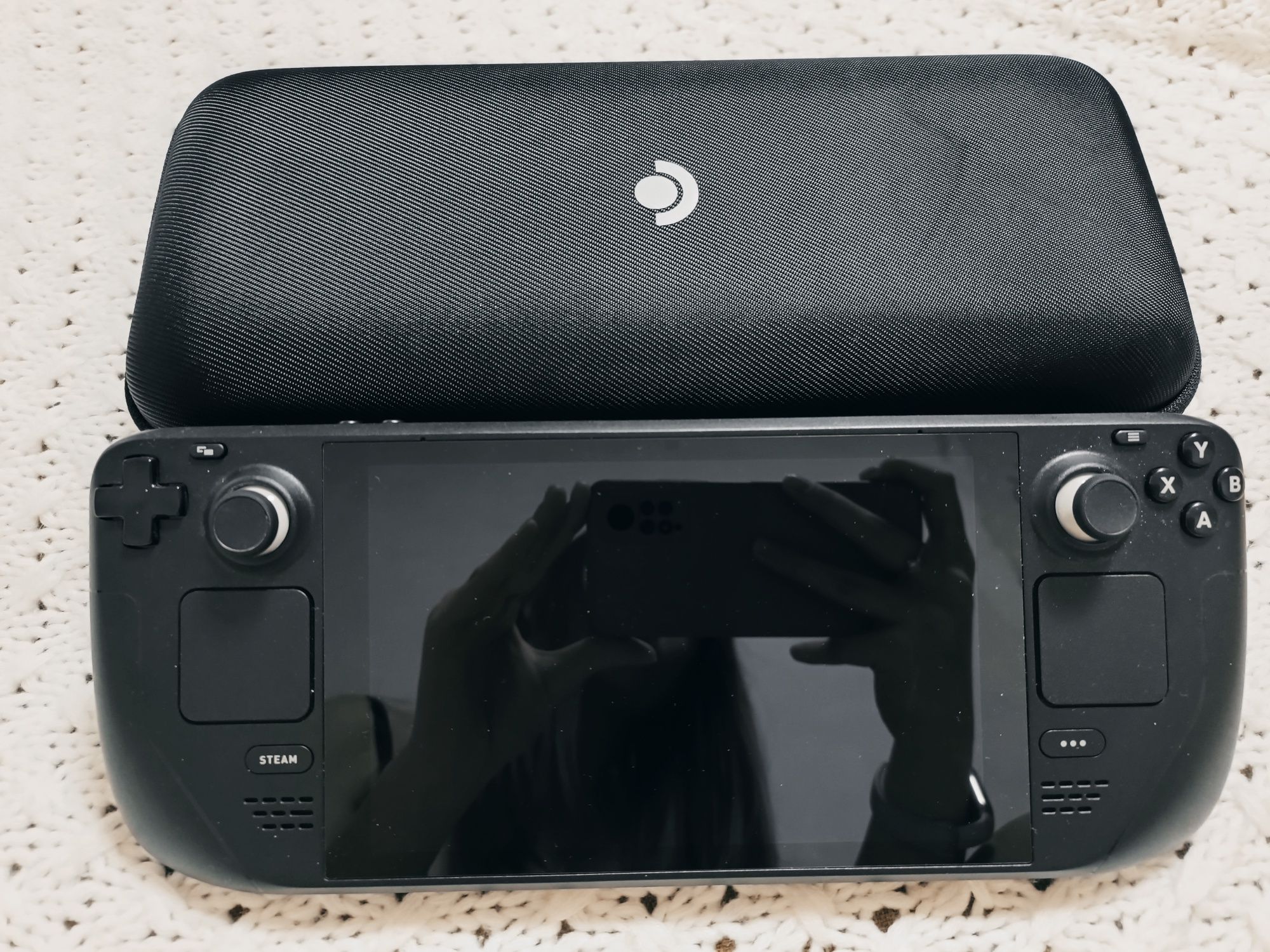 Портативна консоль Valve Steam Deck 256Gb
