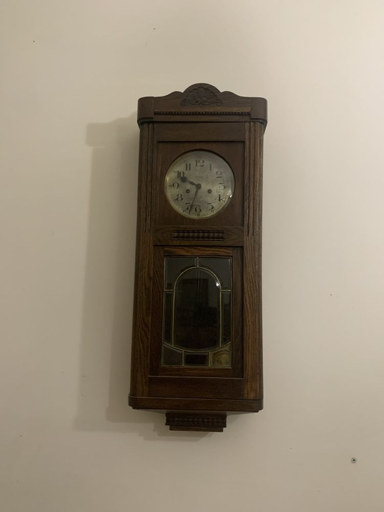 Старовинний годинник Gustav Bekker