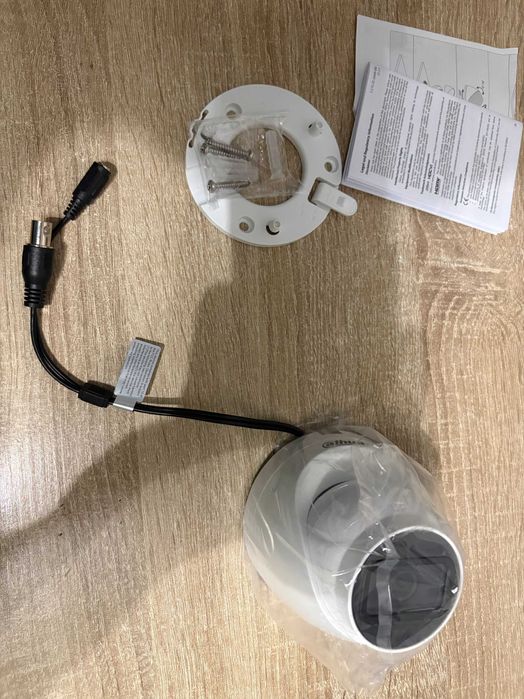 Dahua Kamera Kopułkowa 4W1 Hac-Hdw1500Trq-0280B-S2 x4 sztuki