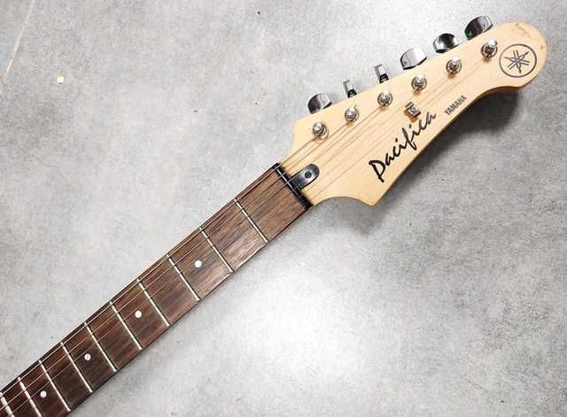 Gitara elektryczna YAMAHA PACIFICA 012
