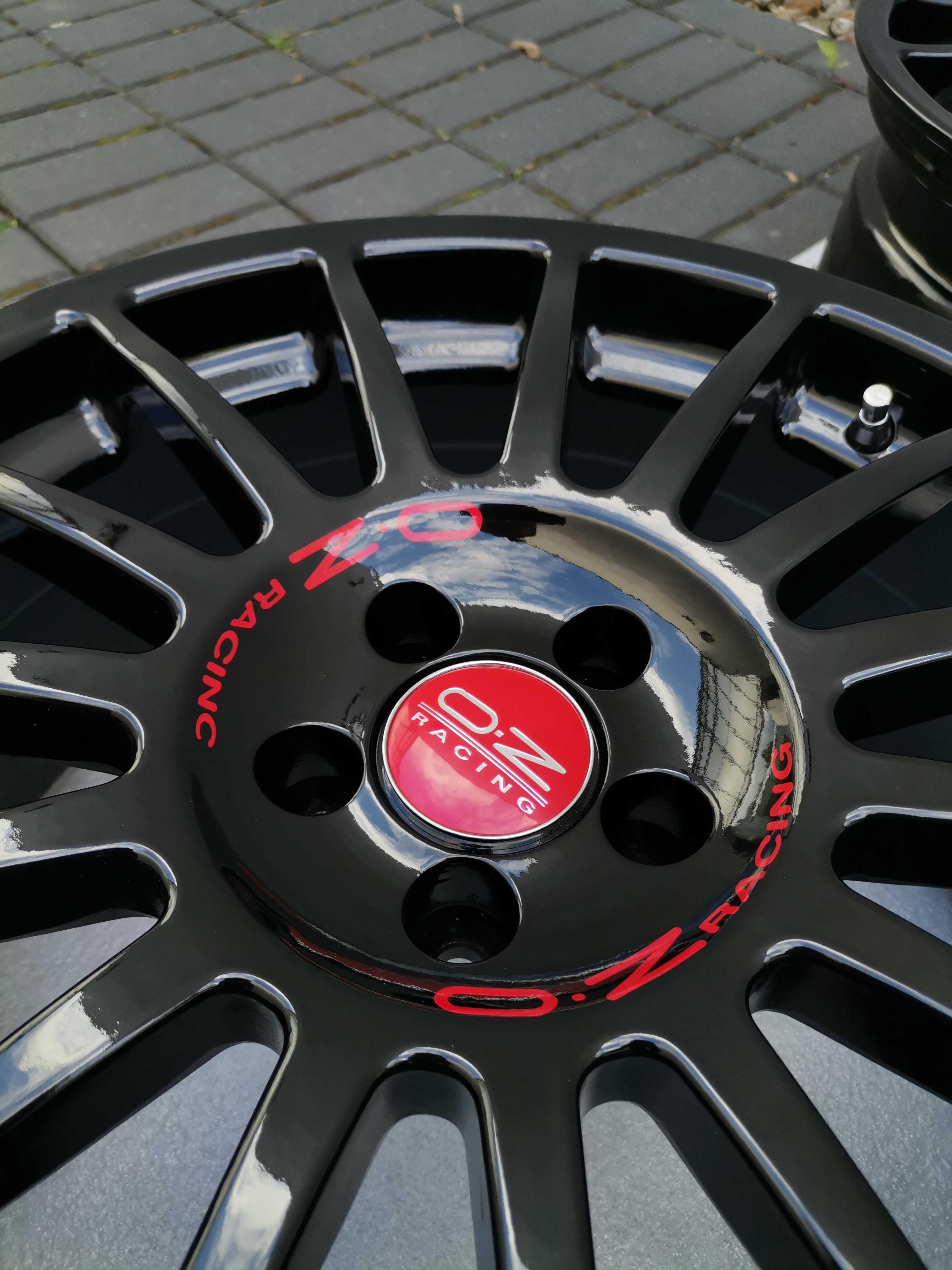 18'' 5x100 Oz Czarny fortepian Śliczne Vw Skoda Audi Subaru.