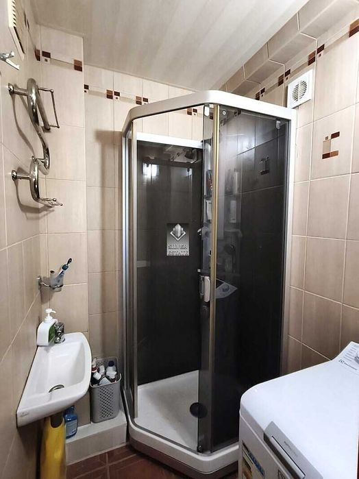 Продаж 2-кімнатної квартири роздільного планування, вул Парамонова