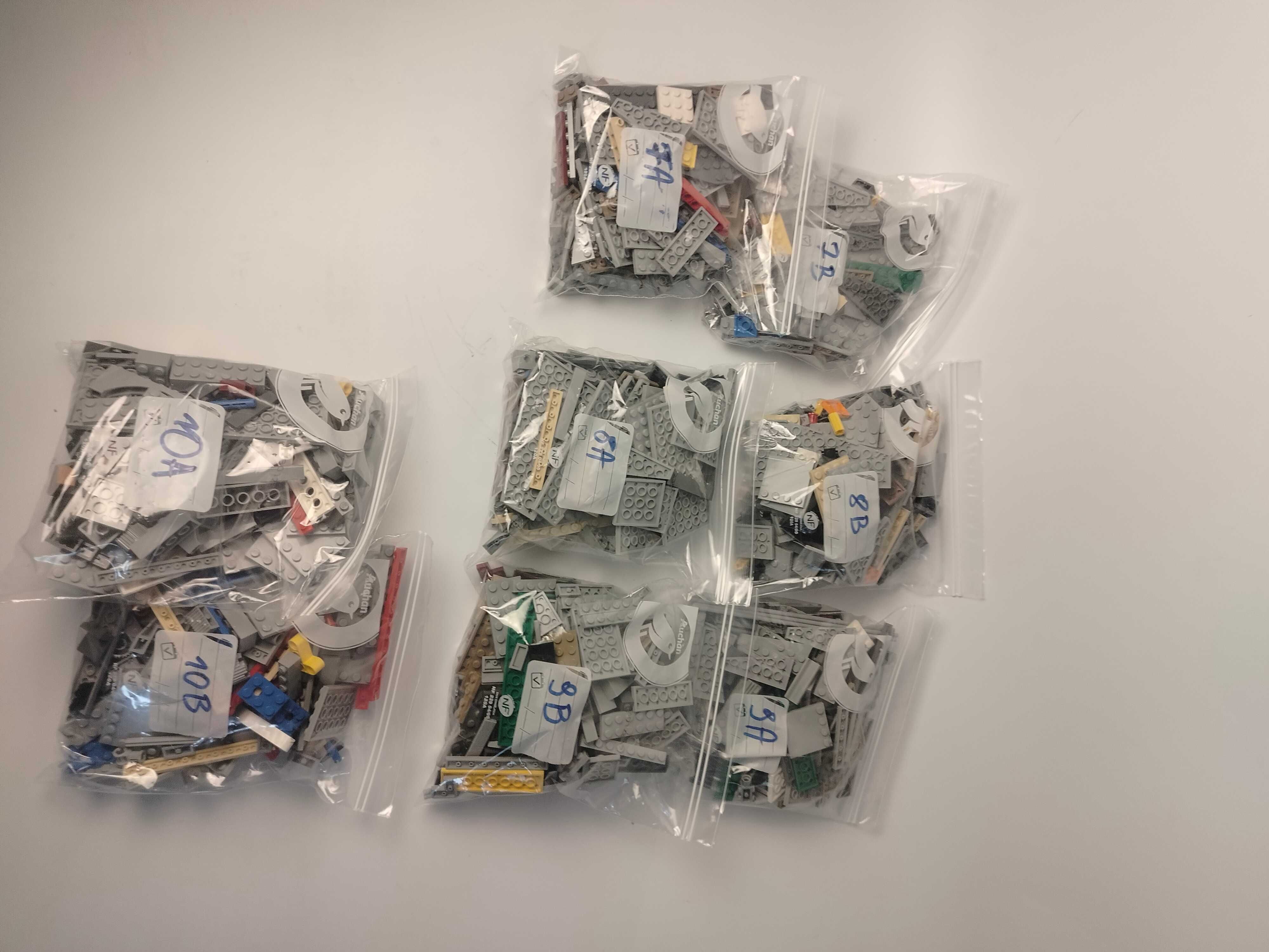 Zestaw LEGO 75192 Sokół Milenium