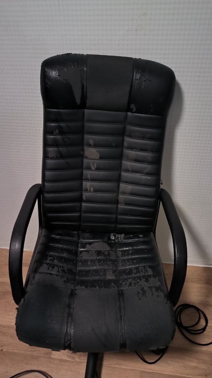 Кресло для босса)