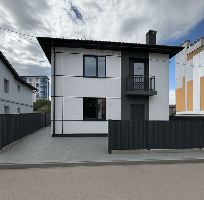 Продається будинок в центрі Івано-Франківська. Вул. Північний Бульвар