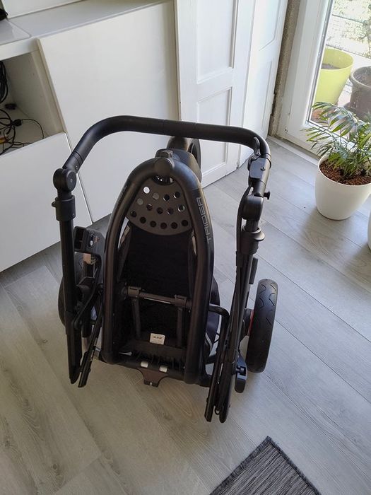 Carrinho de bebé + Ovo + Mala marca Jané Trider