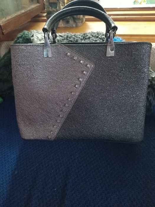 Продається сумка жіноча,