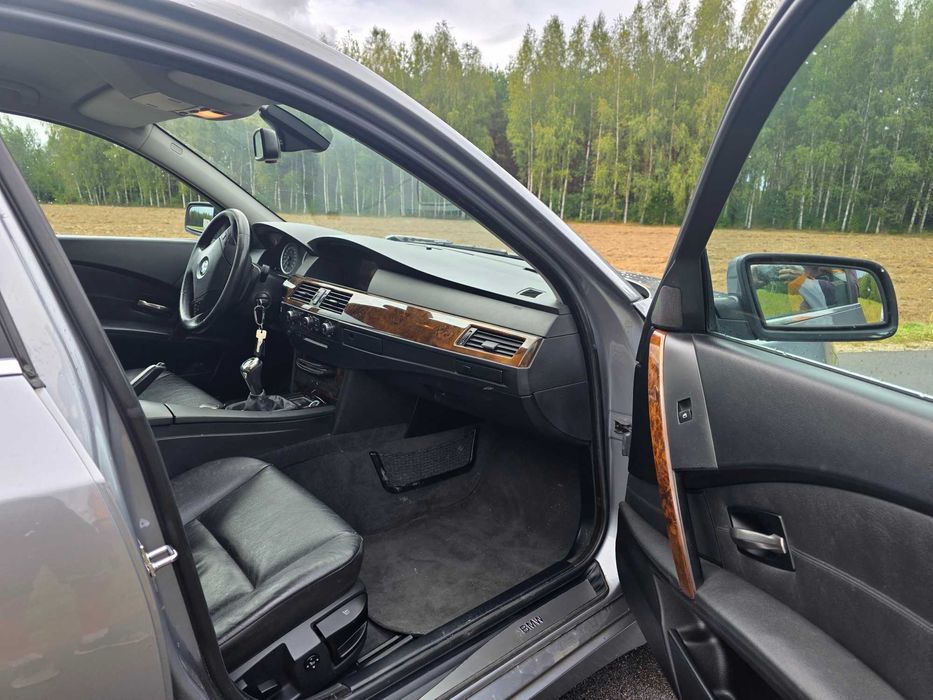 BMW 525 E60 Sedan