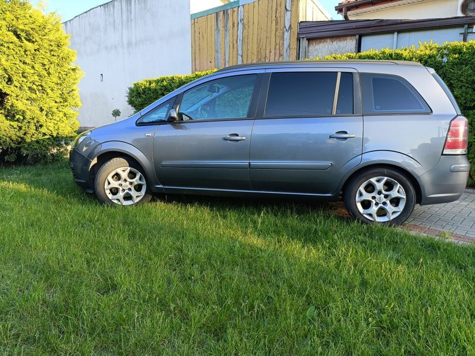 Opel Zafira II 1.8+LPG 7 miejscowa
