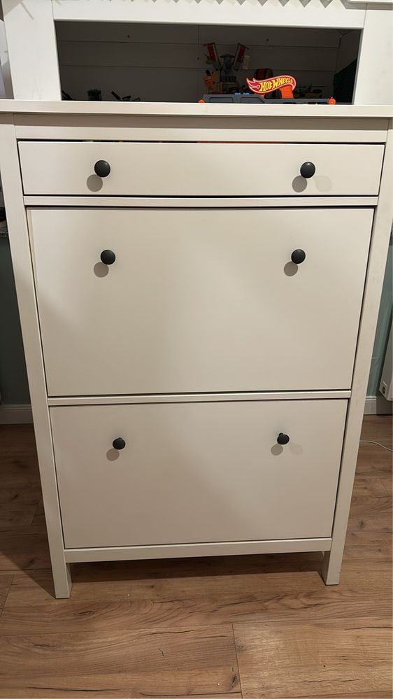 Szafka na buty HEMNES