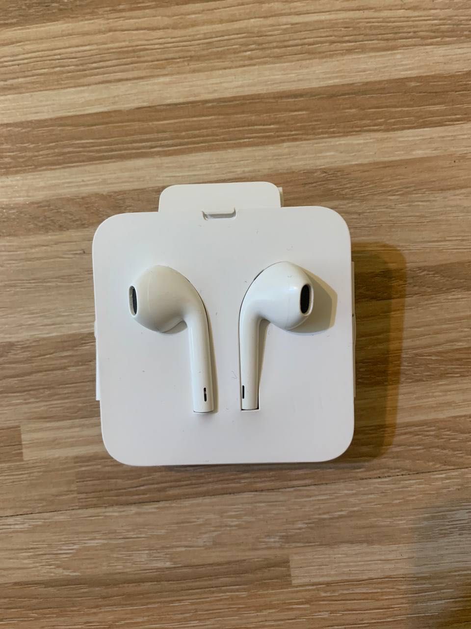 Słuchawki przewodowe Apple