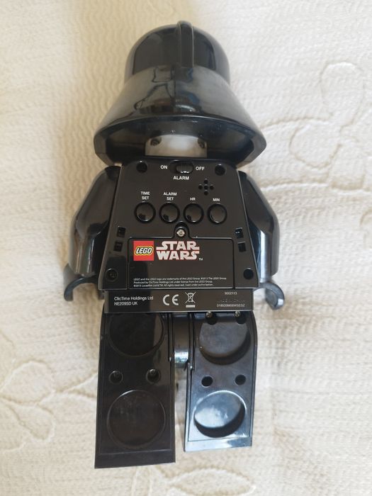 despertador matinal Lego.   Darth Vader star wars