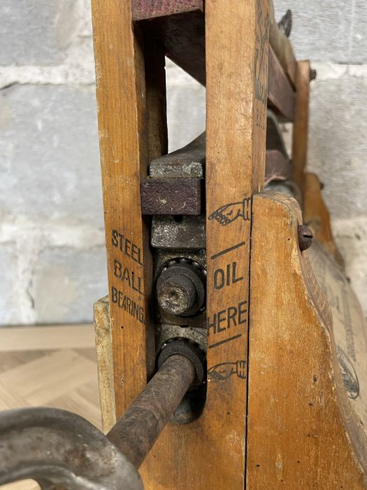 Wyżymaczka magiel ręczny antyk stary sygnowany