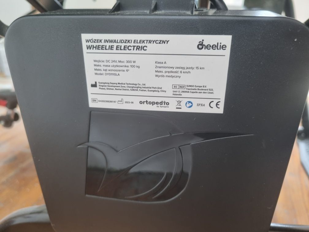 Wózek inwalidzki elektryczny