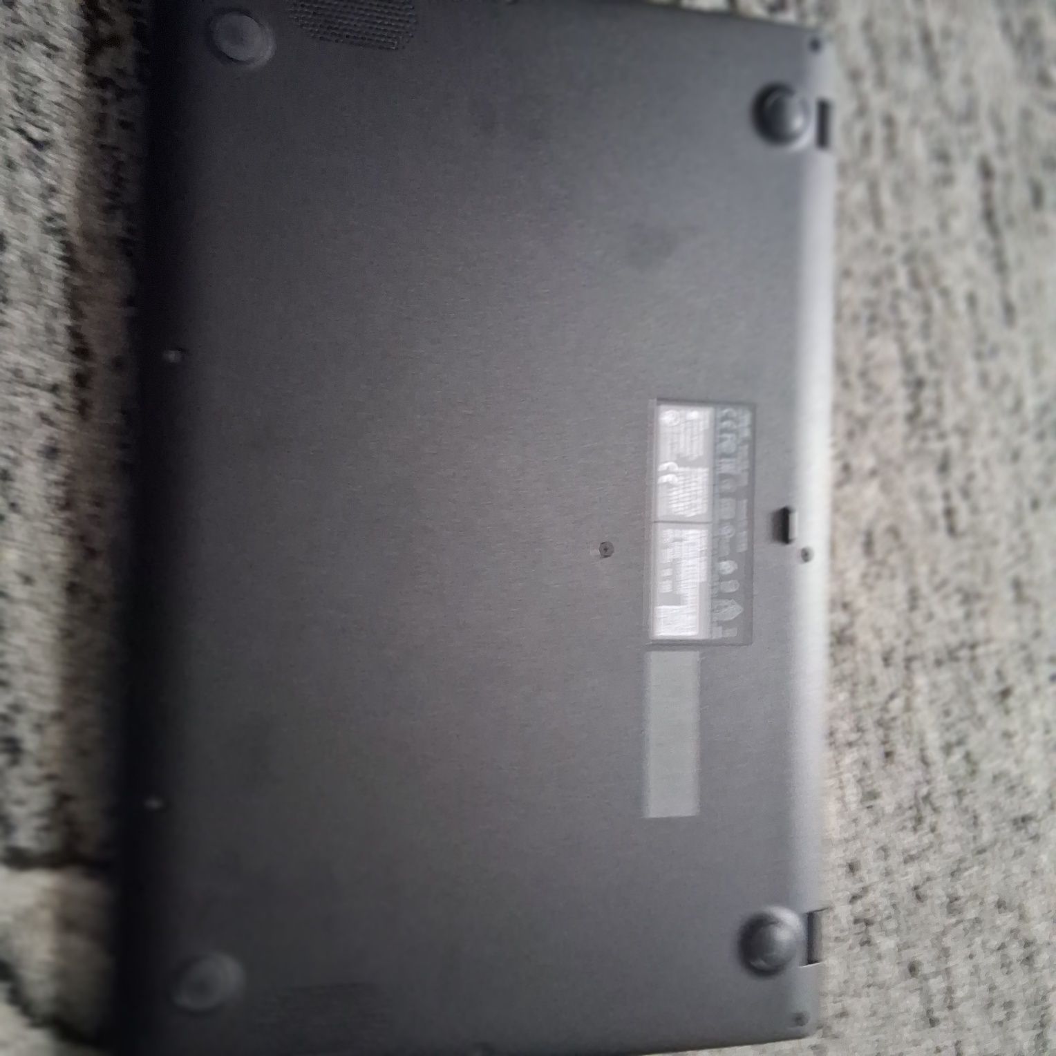 Laptop/Notebook AsusE510 Stan Idealny Włączony kilka razy na Windows11