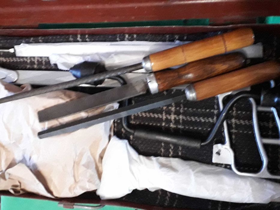 Набір слюсарного інструмента "Юний Технік"  ЧИЗ. Винт до лещат ЧИЗ.