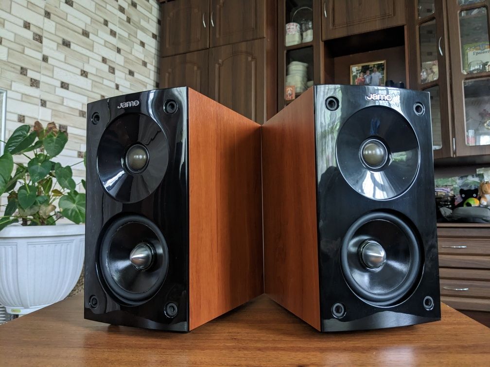 Продам акустические системы Jamo S 60 SUR (S 602) DARK-APPLE В ИДЕАЛЕ!