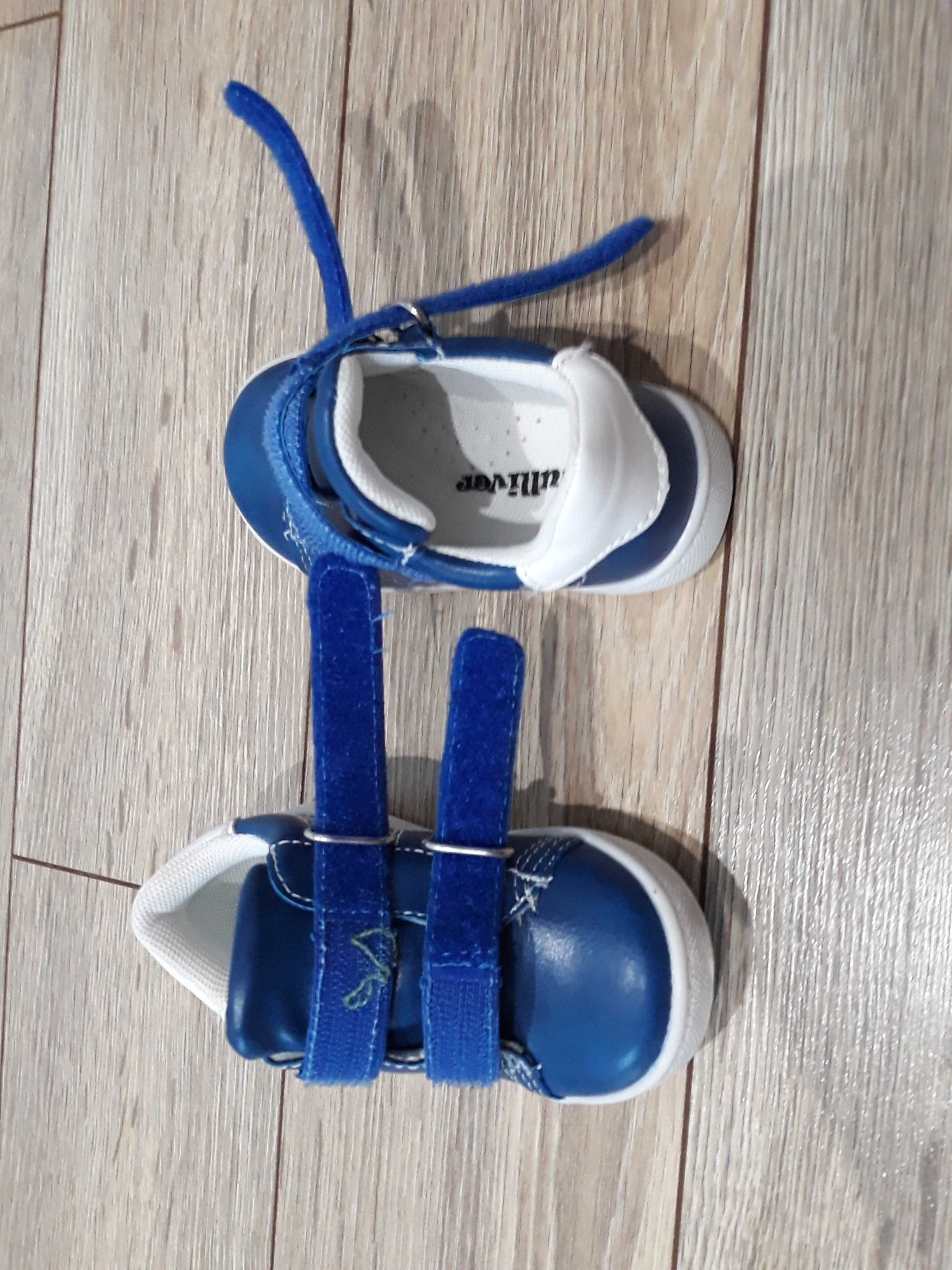 Jak nowe niebieskie buty adidasy na rzepy r 20 firmy 5.10.15.