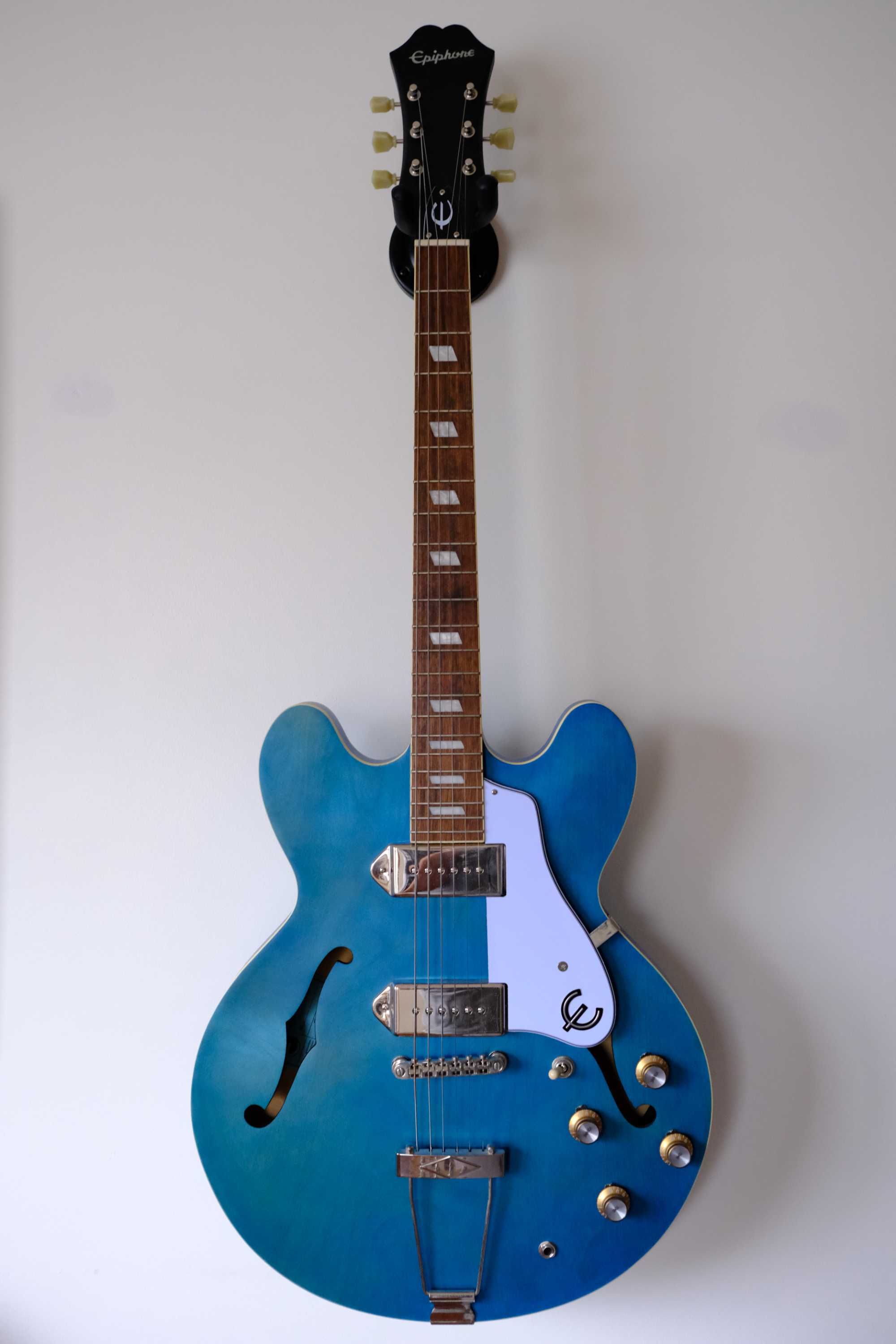 Guitarra Epiphone Casino Worn Denim Blue