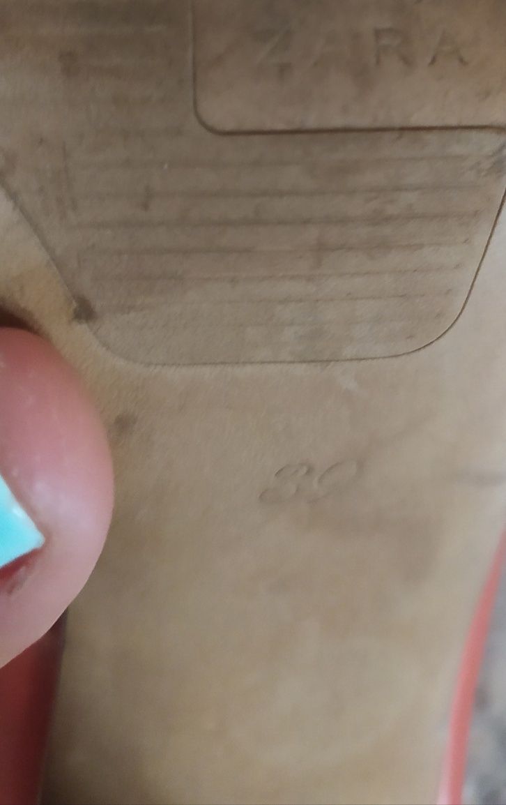 Szpilki ZARA 39 skóra naturalna czułenka szpic pomarańczowe szpilka