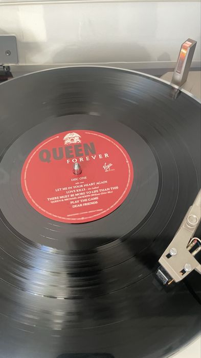 Box Queen Forever winyl