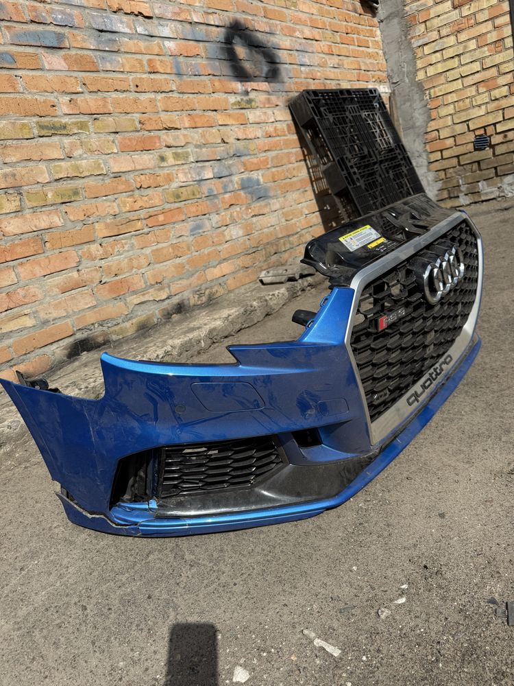 Бампер передній ауді rs 3