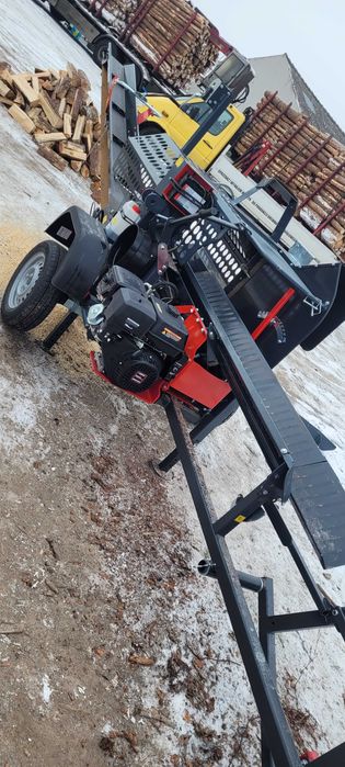 Piło łuparka Pilkemaster EVO 36 kombajn do drewna z Finlandii