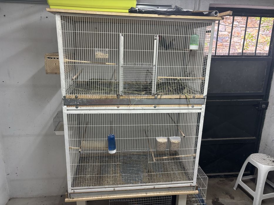 Vendo viveiro para passaros