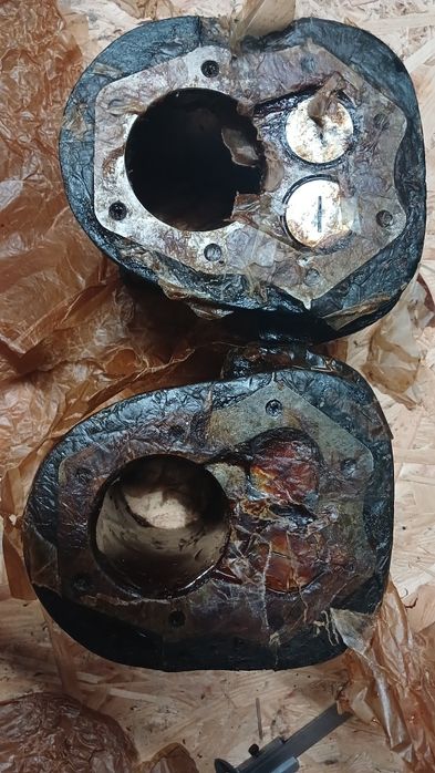 Циліндри к750, ЦПГ,поршнева  К750 Оригінал