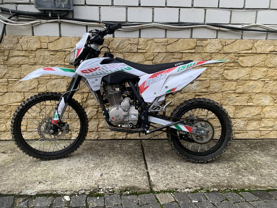 Продам мотоцикл bse s1 150