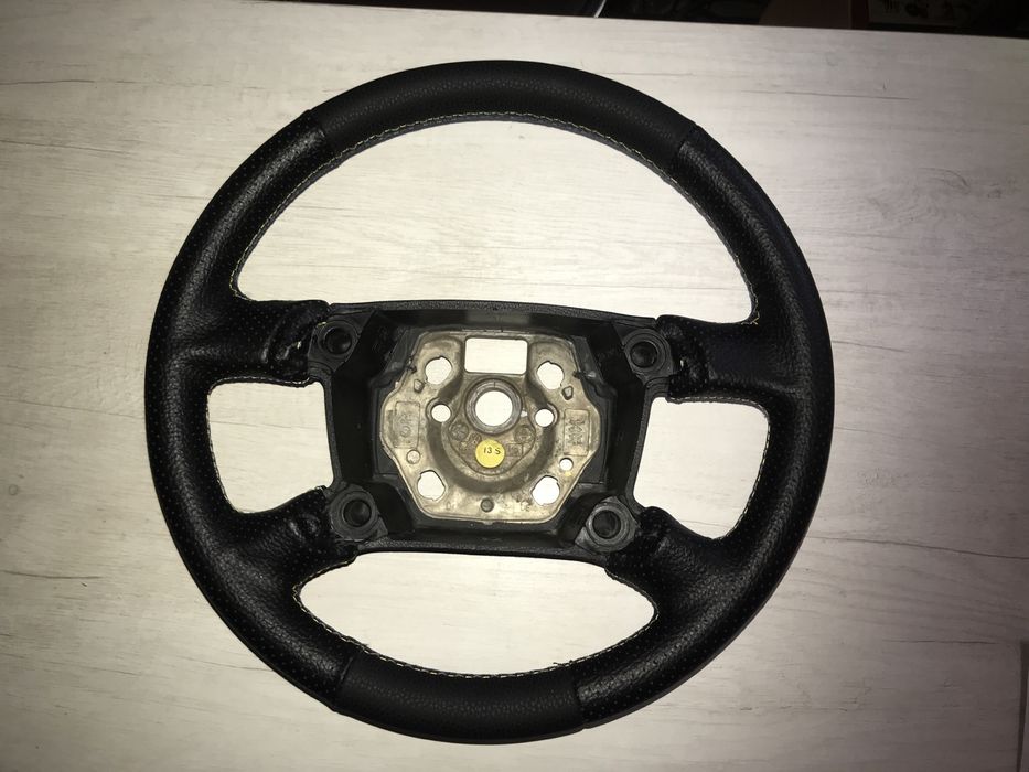 Продам руль Фольксваген т5 Кадди