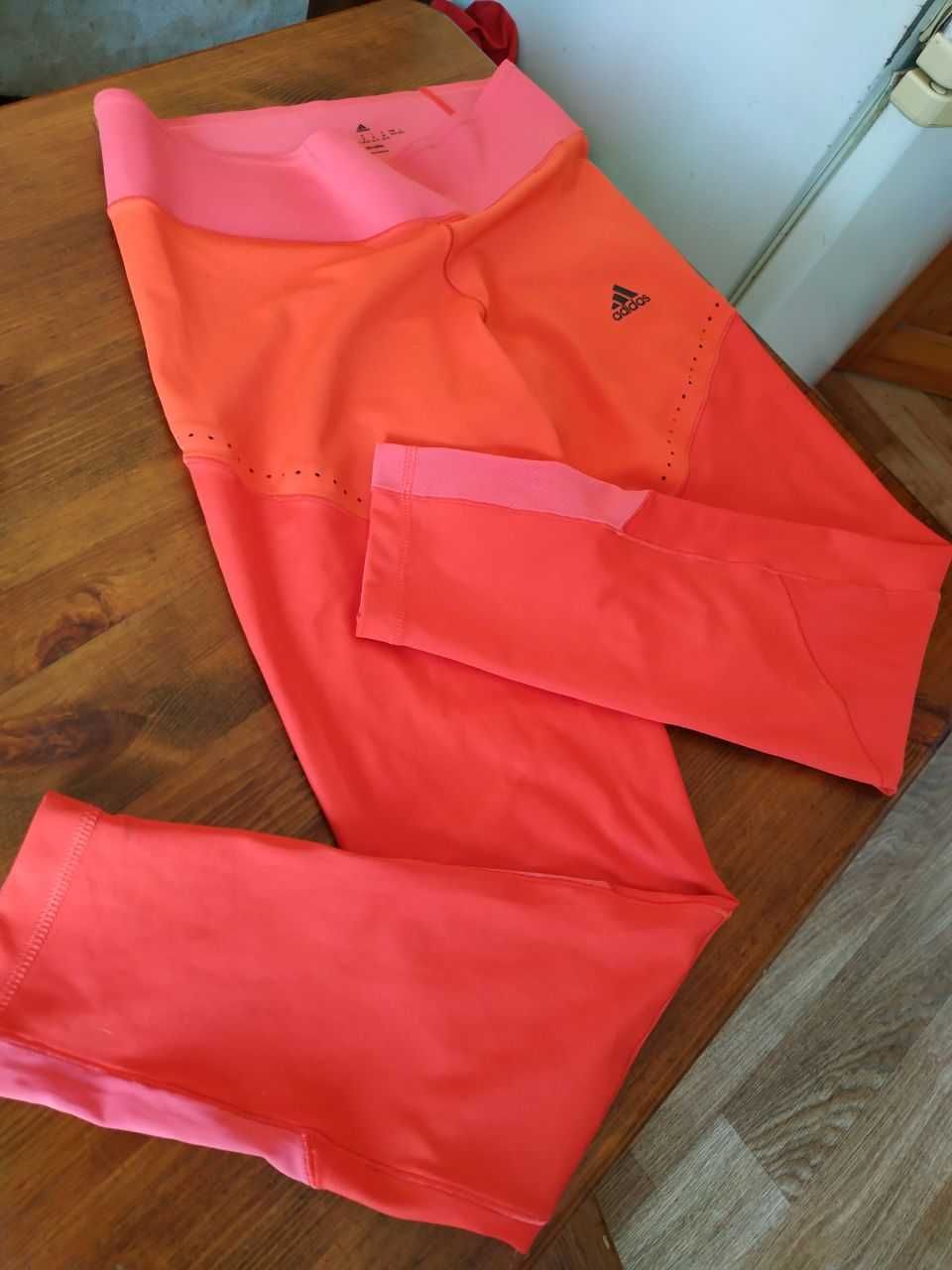 Яскраві морквяні безшовні легінси для фітнесу Adidas, оригінал, М