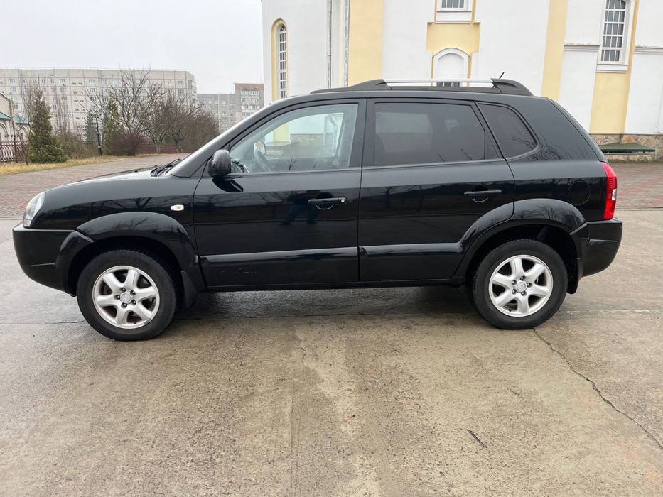 Продам Hyundai Tucson 2010