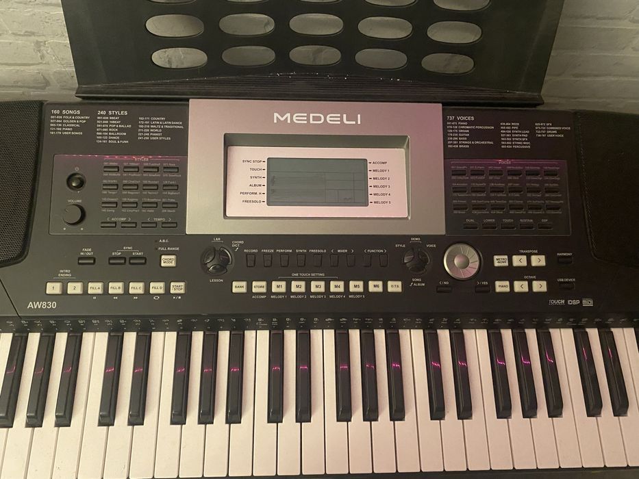 Keyboard MEDELI AW830 + stojak