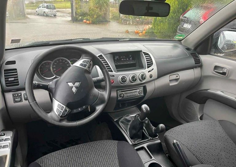 Mitsubishi L200 Pick Up 4x4 DPF Instyle Double Cab