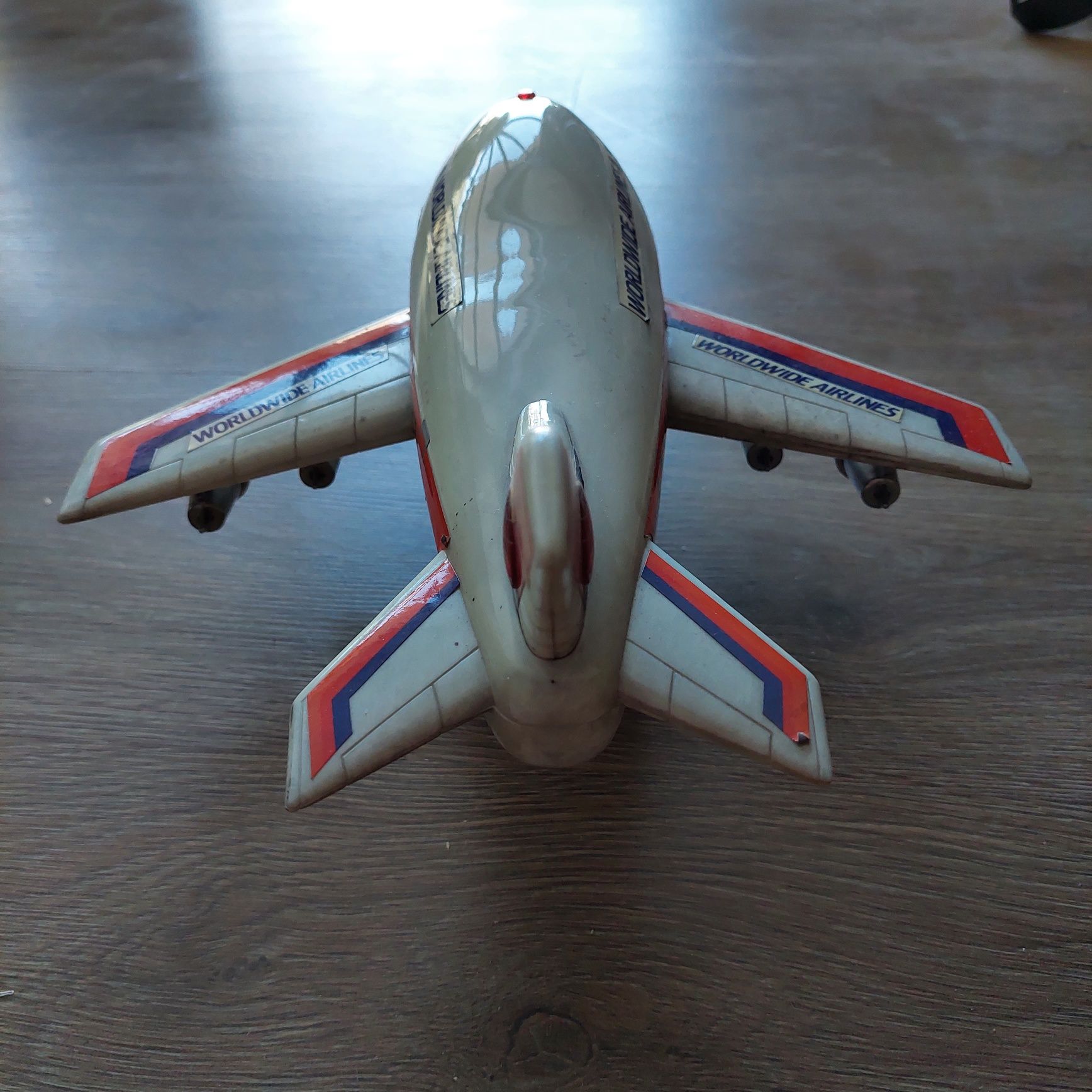 Samolot zabawkowy, lata 90-te.