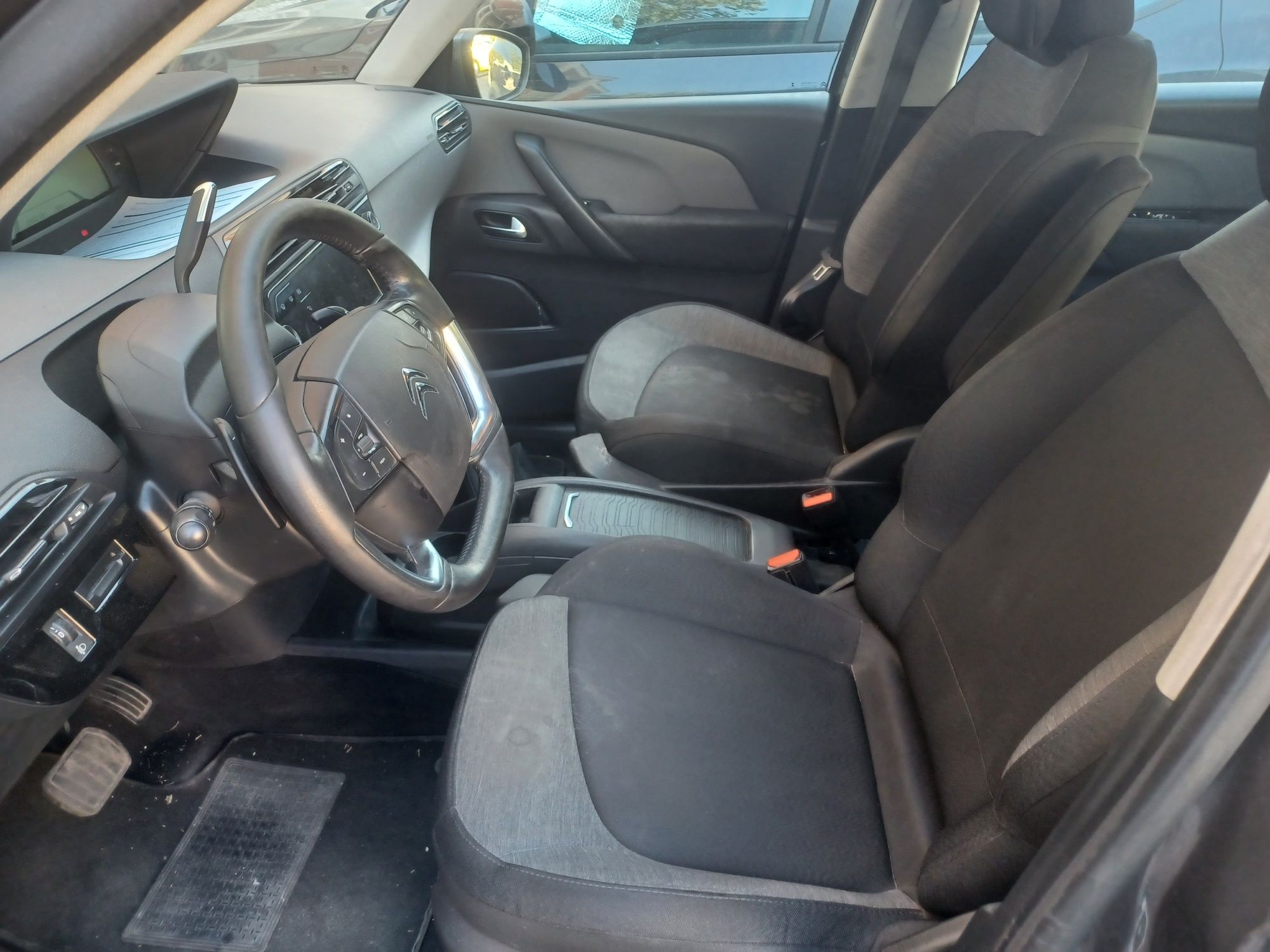 Citroen C4 Spacetour 1.6 HDI 2018 7 Lugares