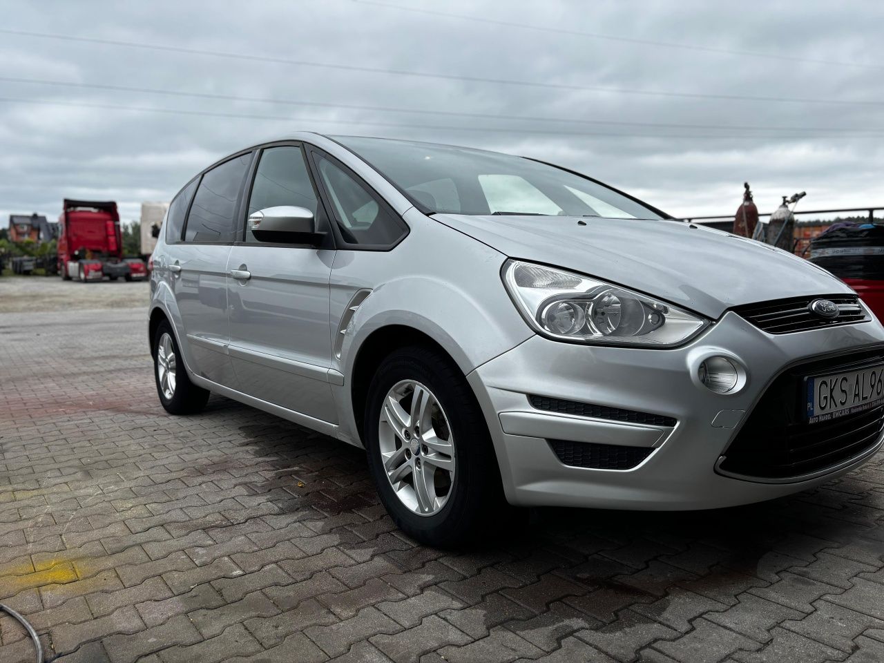 Ford S-max 2.0TDCI 7-osobowy HAK