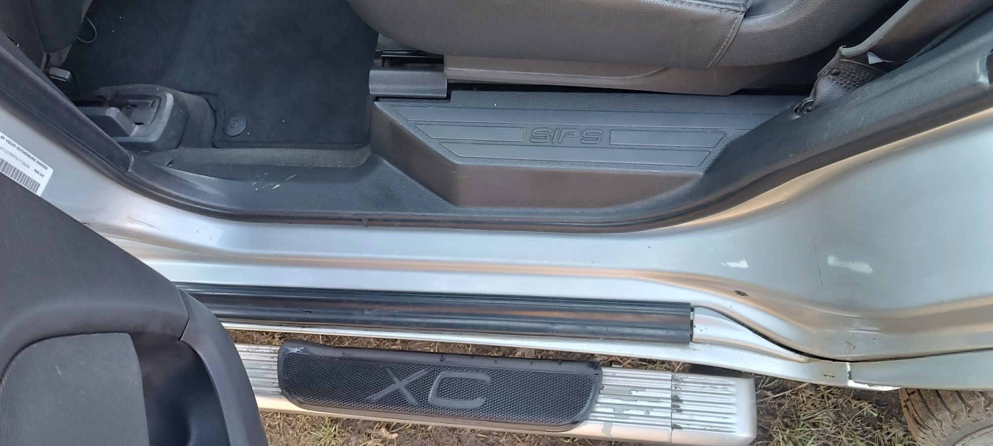 Volvo XC-90 . Полный привод !