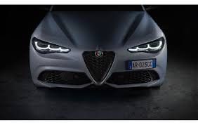 Alfa Romeo Giulia Stelvio ACC Radar FCW - dopisze uzywany
