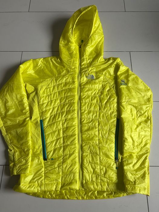 Жіноча куртка The North Face Summit Series  Primaloft.