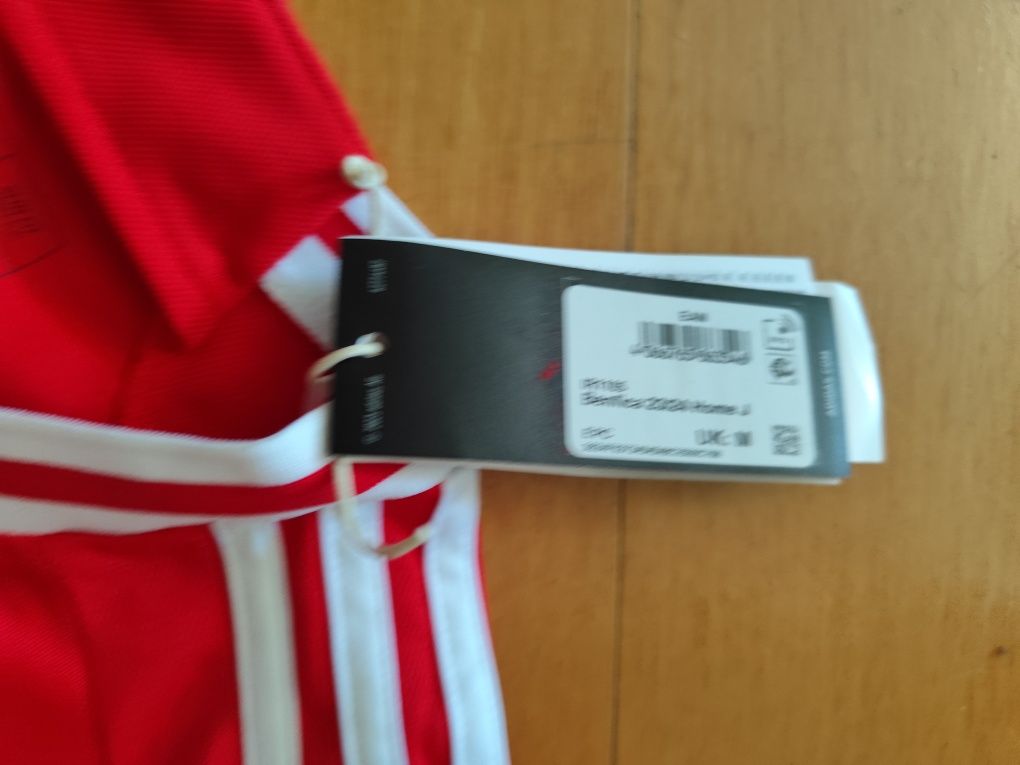 Camisola oficial Benfica