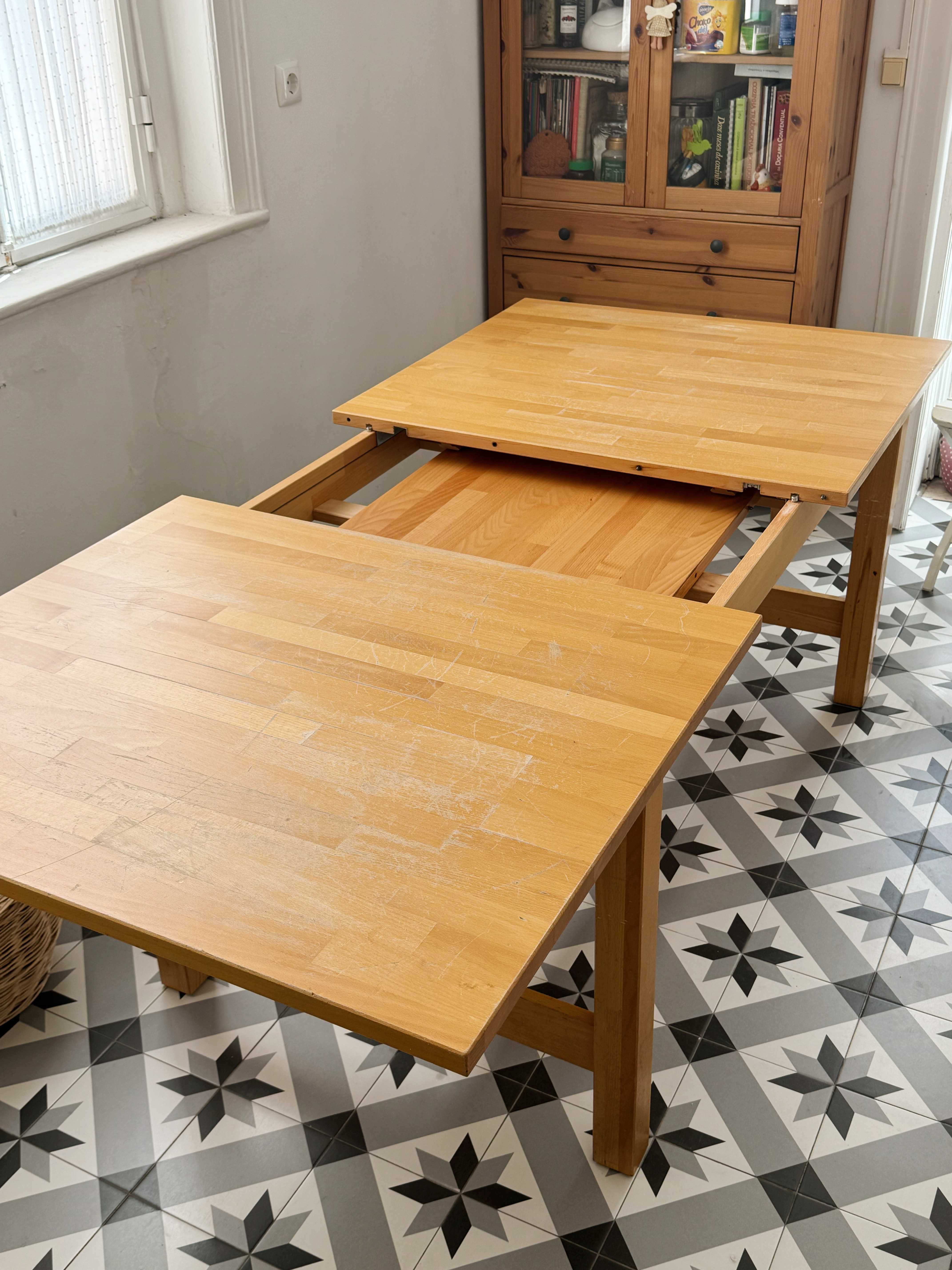Mesa extensível IKEA