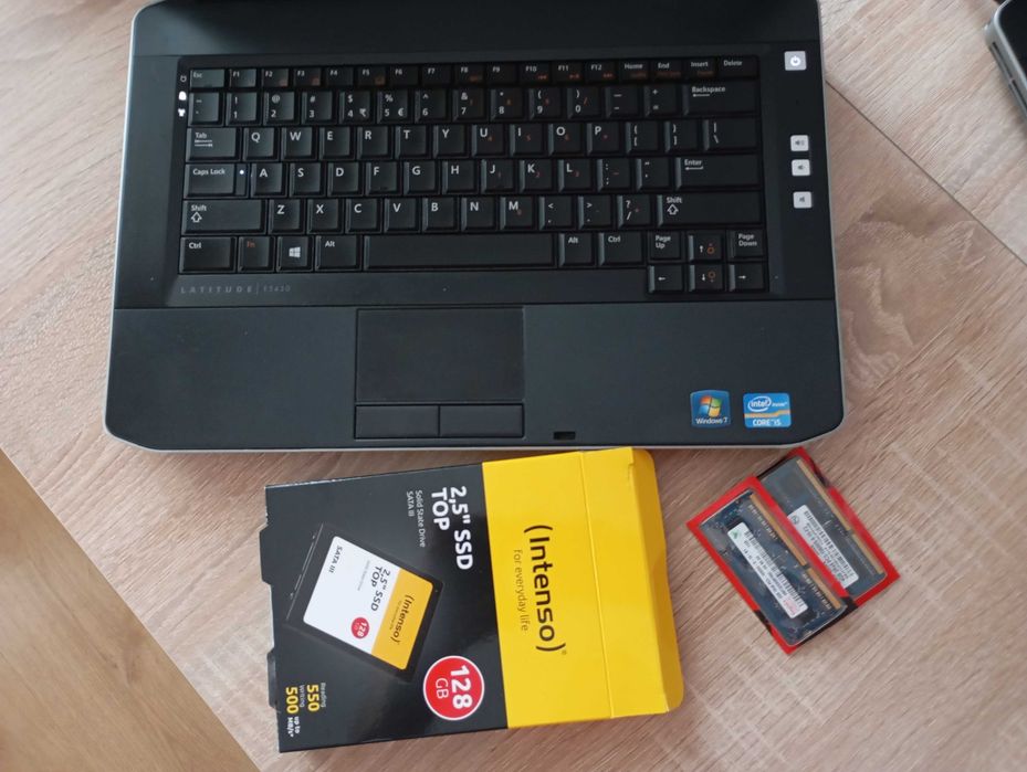 Laptop DELL E 5430 Win 10 Nowy Ram 10Gb , Dysk SSD i Stacja Dokująca