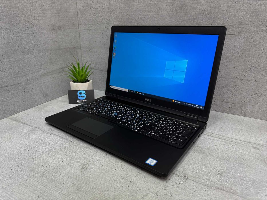 Стильний ноутбук Dell 5580/I5-6300u/8gb ddr4/256gb ssd/15.6”