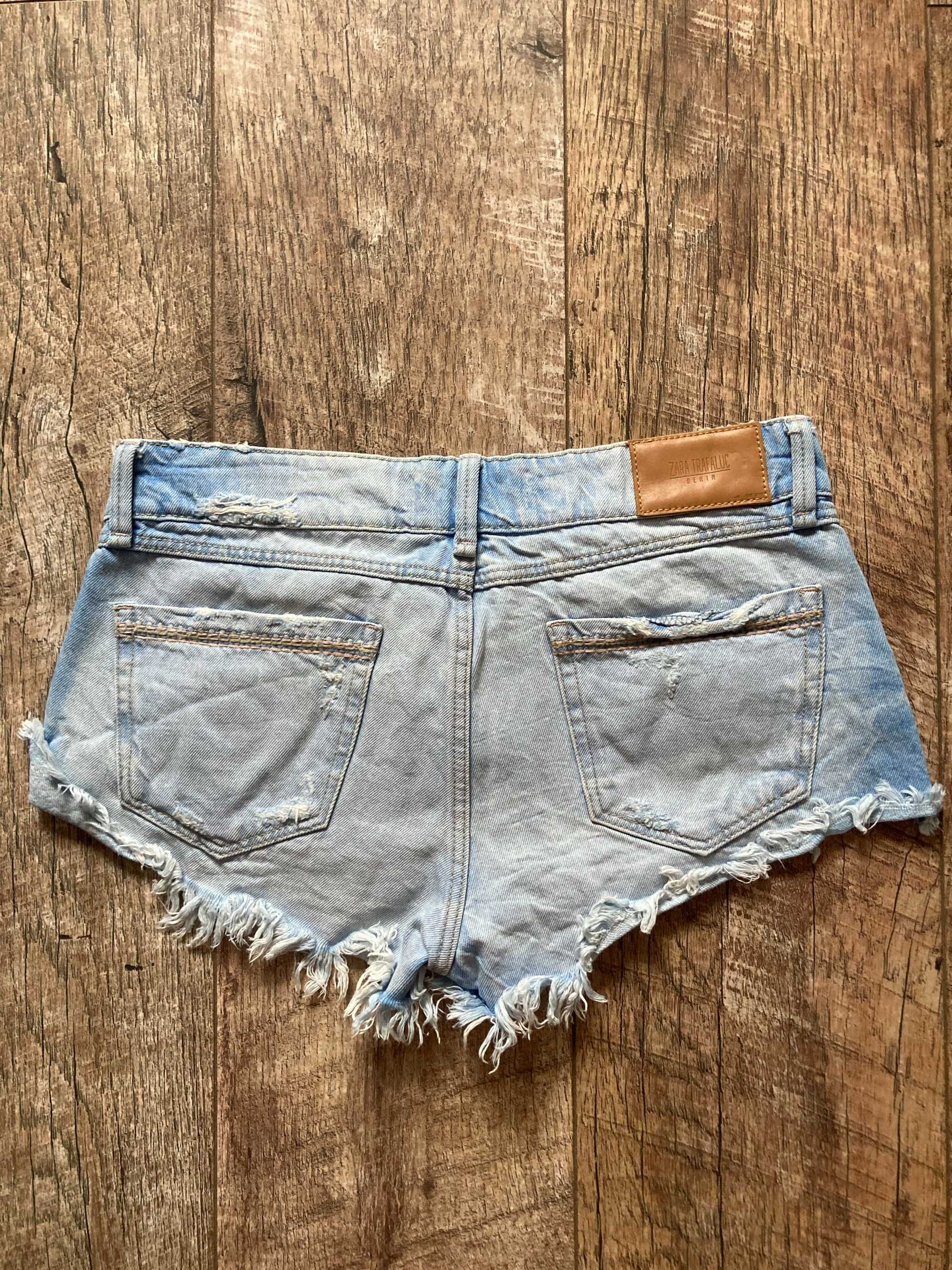 Джинсовые шорты Zara