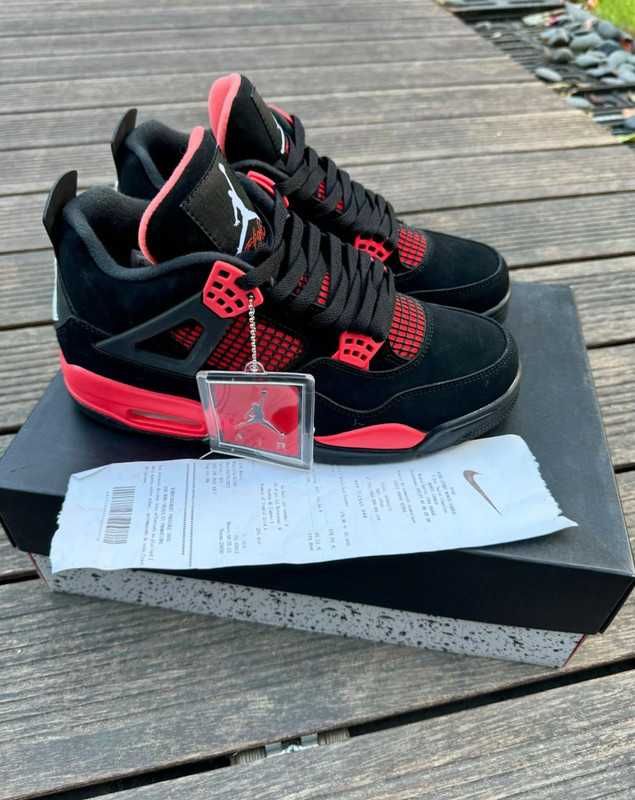 Jordan 4 Retro Red Thunder R.40